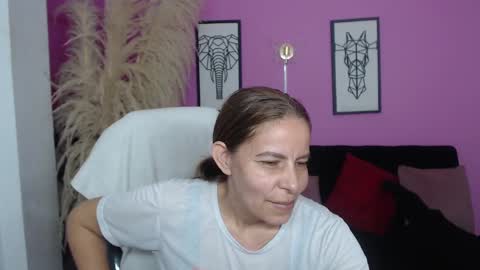 KARLYE online show from September 16, 2025, 1:28 am