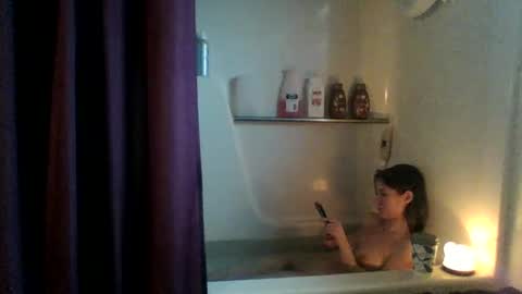 Karma Queen online show from February 19, 2026, 9:55 pm