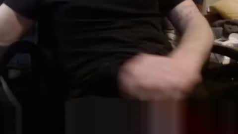 Snapshot of karnyx3 chatting on February 23, 2025, 6:56 pm Karlos Montoya online show from February 23, 2025, 6:56 pm