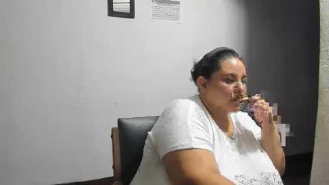 Karol online show from April 21, 2026, 2:51 am