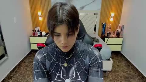 Karol and Luna online show from October 31, 2025, 7:48 pm