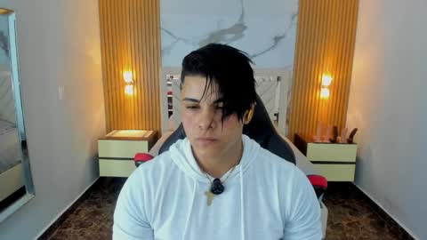 Snapshot of karolandluna chatting on May 25, 2026, 7:31 pm Karol and Luna online show from May 25, 2026, 7:31 pm