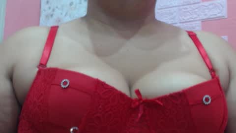 Snapshot of karolbb21 chatting on March 14, 2026, 2:11 pm karolbb21 online show from March 14, 2026, 2:11 pm