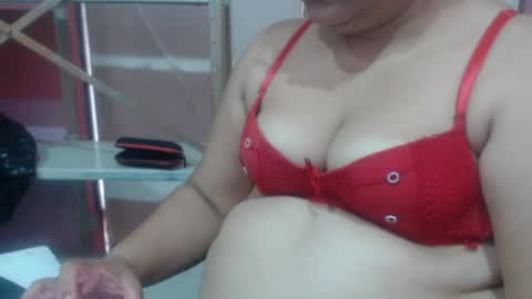 Snapshot of karolbb21 chatting on March 30, 2026, 1:45 pm karolbb21 online show from March 30, 2026, 1:45 pm