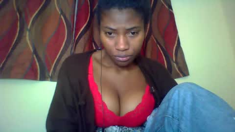 Snapshot of karoliee chatting on July 9, 2026, 8:51 am karoliee online show from July 9, 2026, 8:51 am