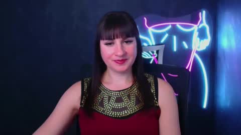 Caroline online show from December 10, 2024, 4:27 pm