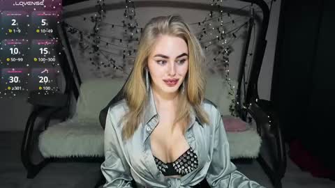 Snapshot of karolinahayes chatting on April 3, 2026, 5:22 pm KarolinaHayes online show from April 3, 2026, 5:22 pm