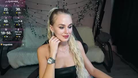 Snapshot of karolinahayes chatting on April 27, 2026, 3:21 pm KarolinaHayes online show from April 27, 2026, 3:21 pm
