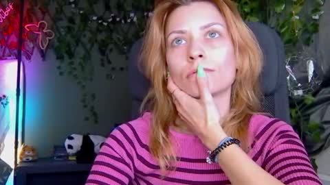 karoline121 online show from January 17, 2026, 9:18 pm