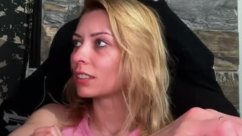 karoline121 online show from March 16, 2026, 9:08 pm