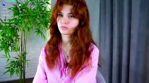 Snapshot of karolinerush chatting on April 10, 2026, 1:49 pm lina online show from April 10, 2026, 1:49 pm