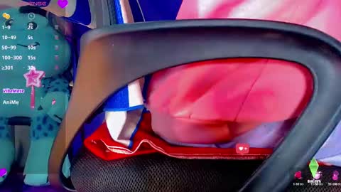 Snapshot of karoll_scoott chatting on January 21, 2025, 8:21 pm karol online show from January 21, 2025, 8:21 pm