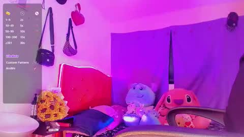 Snapshot of karoll_scoott chatting on December 23, 2025, 10:02 am karol online show from December 23, 2025, 10:02 am