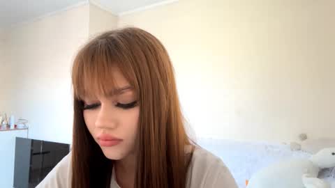 Snapshot of karrieherrington chatting on October 17, 2025, 8:17 am Mia online show from October 17, 2025, 8:17 am