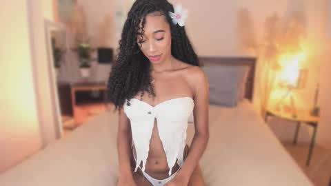 Kary Moon online show from February 9, 2026, 8:24 pm