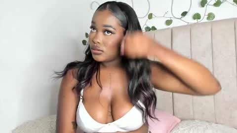 Snapshot of kaseydelvey chatting on February 24, 2026, 9:57 pm online show from February 24, 2026, 9:57 pm