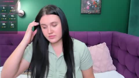 Snapshot of kassandra__grey chatting on January 21, 2025, 3:59 am Kassandra 3 online show from January 21, 2025, 3:59 am