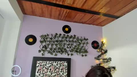 kassandra james online show from December 29, 2024, 9:30 pm