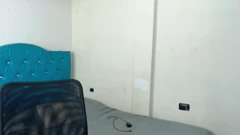 Kasandra  online show from October 29, 2025, 7:37 pm