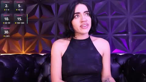 Snapshot of kassianoir_ chatting on November 17, 2025, 12:11 pm Kasi online show from November 17, 2025, 12:11 pm