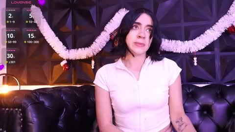 Snapshot of kassianoir_ chatting on December 15, 2025, 12:09 pm Kasi online show from December 15, 2025, 12:09 pm