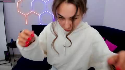 kat__cat online show from May 14, 2026, 8:43 am
