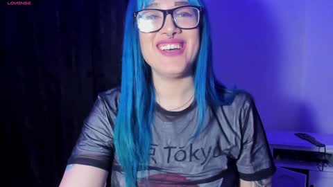 Alicia online show from December 7, 2024, 11:12 pm