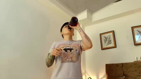 kat paradisse online show from January 15, 2026, 12:21 pm