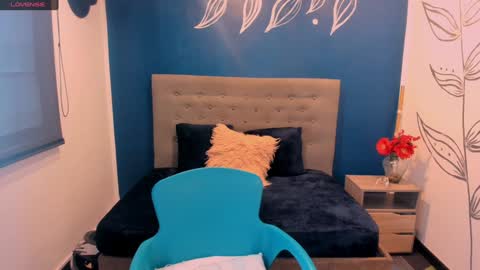 K A T A  H O O T online show from December 4, 2024, 7:56 pm