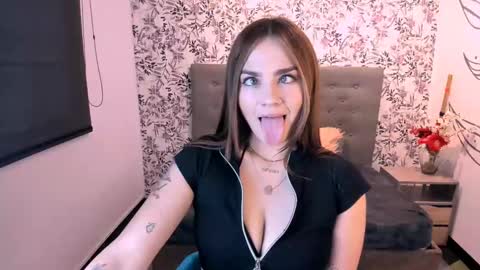 K A T A  H O O T online show from March 10, 2025, 10:55 pm