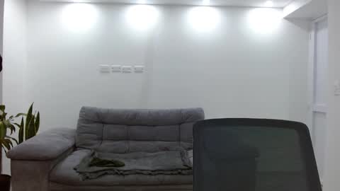 Snapshot of katalina_sexygirl chatting on January 18, 2026, 1:42 am Katalina online show from January 18, 2026, 1:42 am