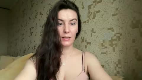 Snapshot of katalinaqe chatting on February 8, 2026, 7:12 am KatalinaQE online show from February 8, 2026, 7:12 am