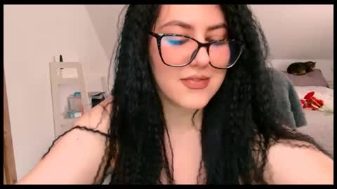 Snapshot of katalleya28 chatting on April 24, 2026, 9:45 am Katalleya online show from April 24, 2026, 9:45 am