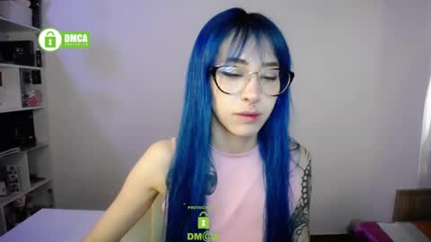 Maca online show from April 6, 2026, 1:23 pm