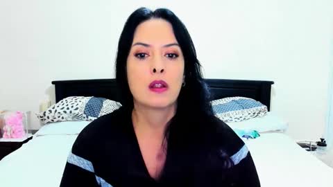 Snapshot of katarina_synnn chatting on October 18, 2025, 1:56 pm kata online show from October 18, 2025, 1:56 pm