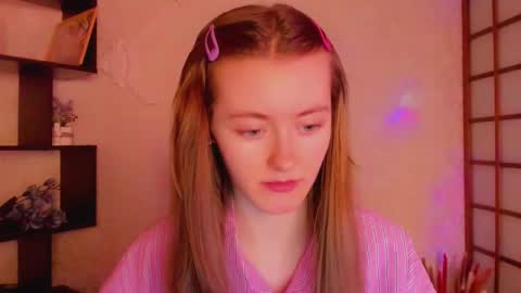 Kate online show from March 11, 2025, 5:27 am