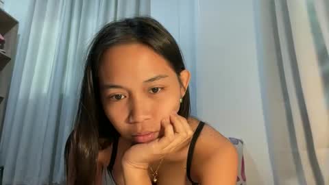 Snapshot of kate_mae chatting on October 8, 2025, 11:57 pm katey online show from October 8, 2025, 11:57 pm