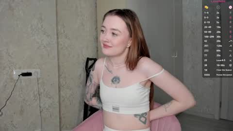 kate_miu online show from April 6, 2026, 4:57 am