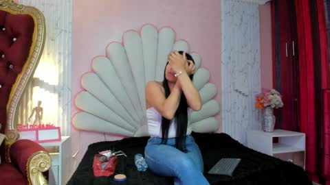 Snapshot of kate_mmoss chatting on April 1, 2026, 3:09 pm kate online show from April 1, 2026, 3:09 pm