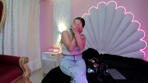 Snapshot of kate_mmoss chatting on May 20, 2026, 4:57 pm kate online show from May 20, 2026, 4:57 pm