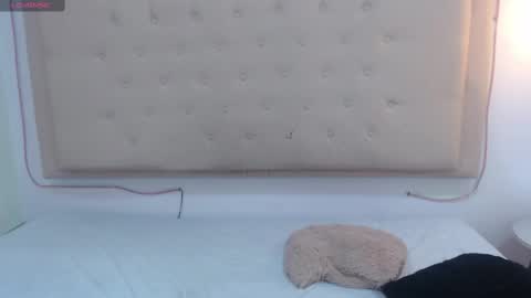 kate online show from March 11, 2025, 6:43 am