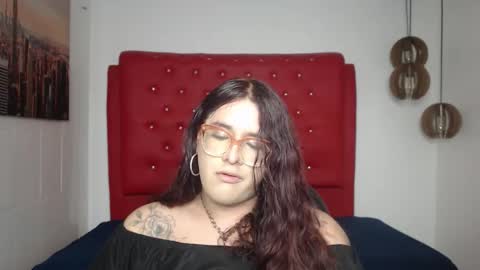 kate online show from November 28, 2025, 3:42 am