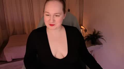 Kate   Follow me dear  online show from May 20, 2026, 1:28 pm