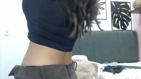 Kari online show from March 4, 2025, 5:24 pm