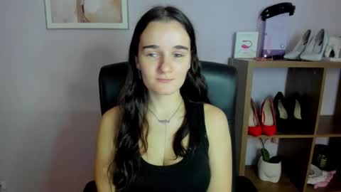 Kate  online show from November 2, 2025, 7:44 am