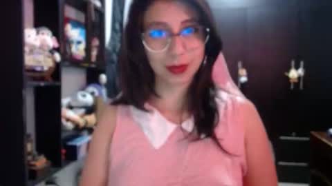 Kateeen18 online show from November 22, 2025, 5:28 am