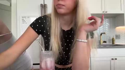 Snapshot of kateharperr chatting on February 28, 2026, 8:21 pm kateharperr online show from February 28, 2026, 8:21 pm