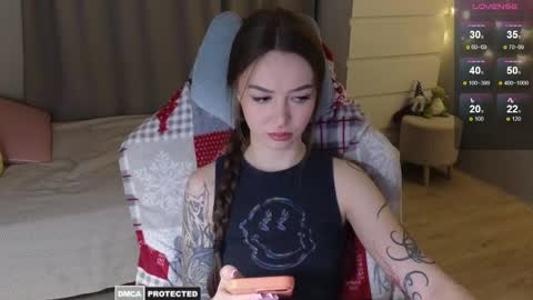 Im Kate  online show from March 11, 2025, 3:45 pm