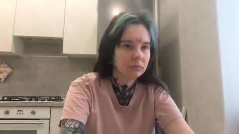 Snapshot of katelynnjenness chatting on February 26, 2026, 4:22 am Milana online show from February 26, 2026, 4:22 am