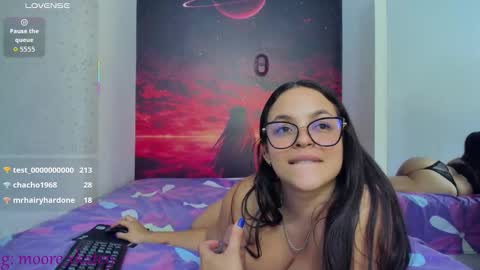 KateMoorex online show from October 21, 2025, 3:57 pm